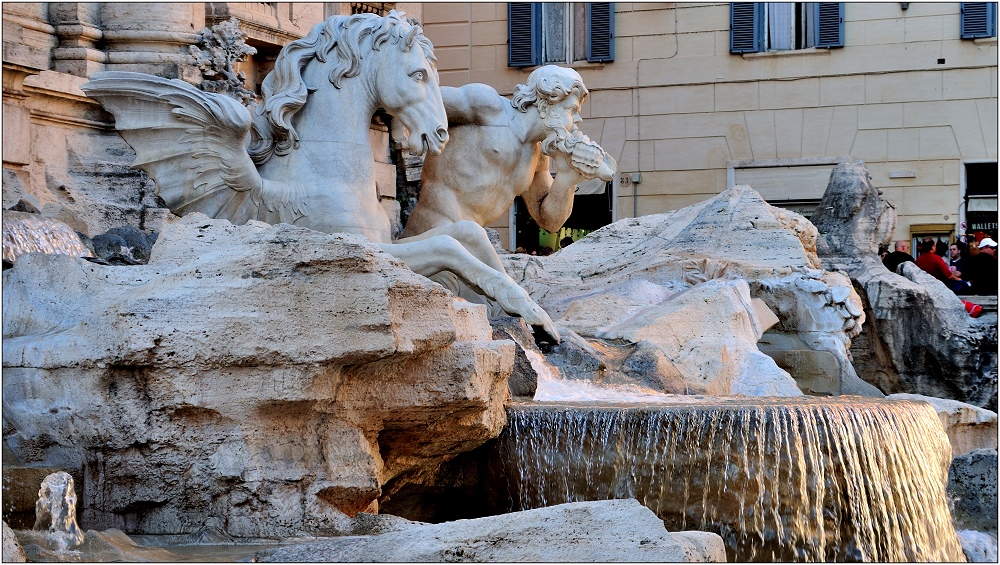 ... Fontana di Trevi ...