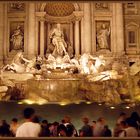 Fontana di Trevi am Abend