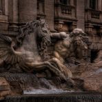 Fontana di trevi aprile 09 3