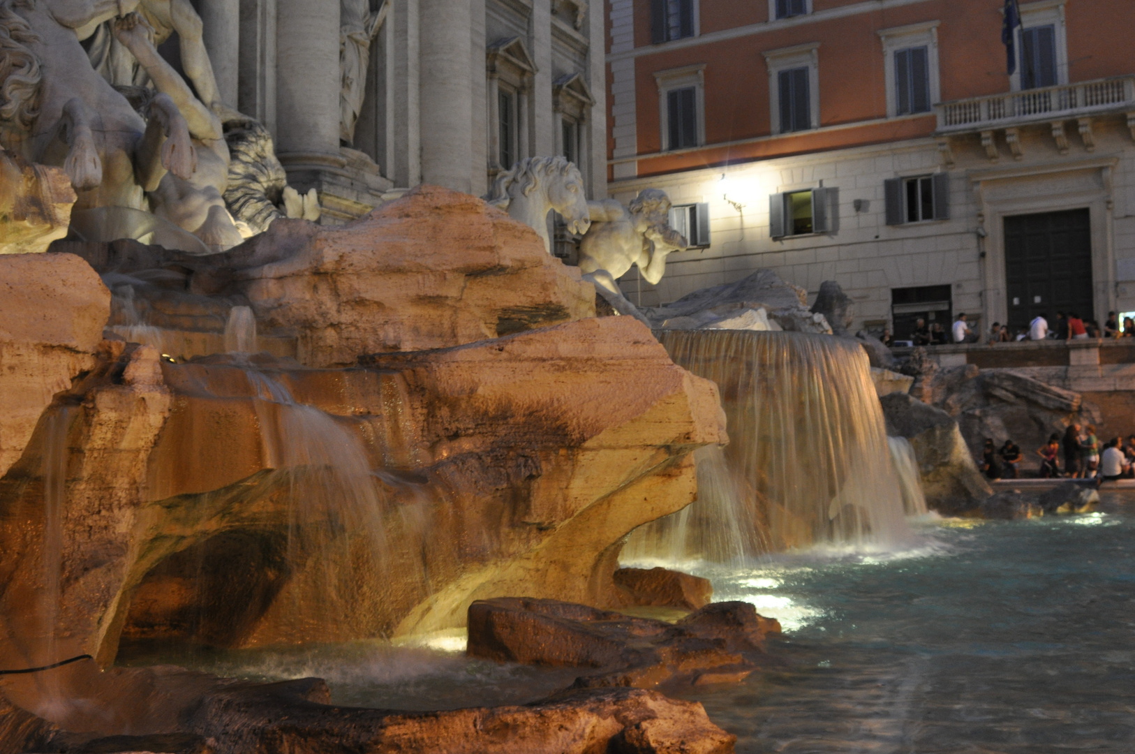 fontana di trevi