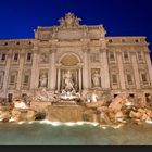  Fontana di Trevi - Der Trevibrunnen Frontal 