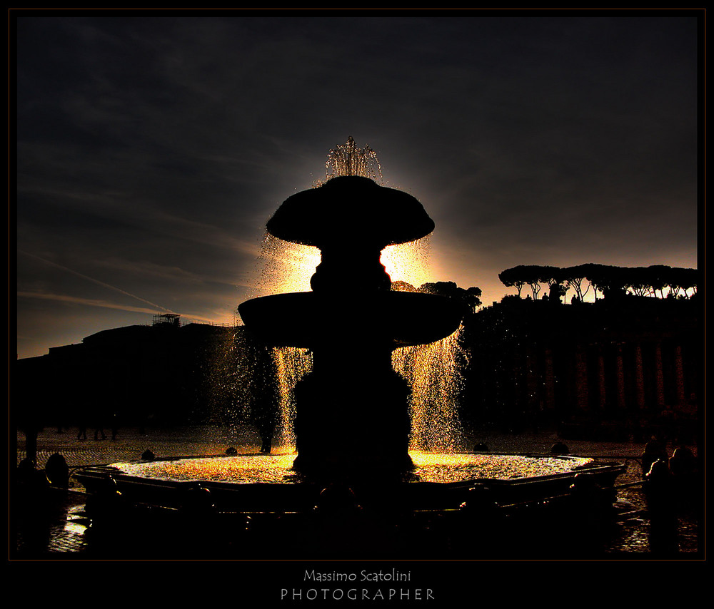 Fontana in controluce