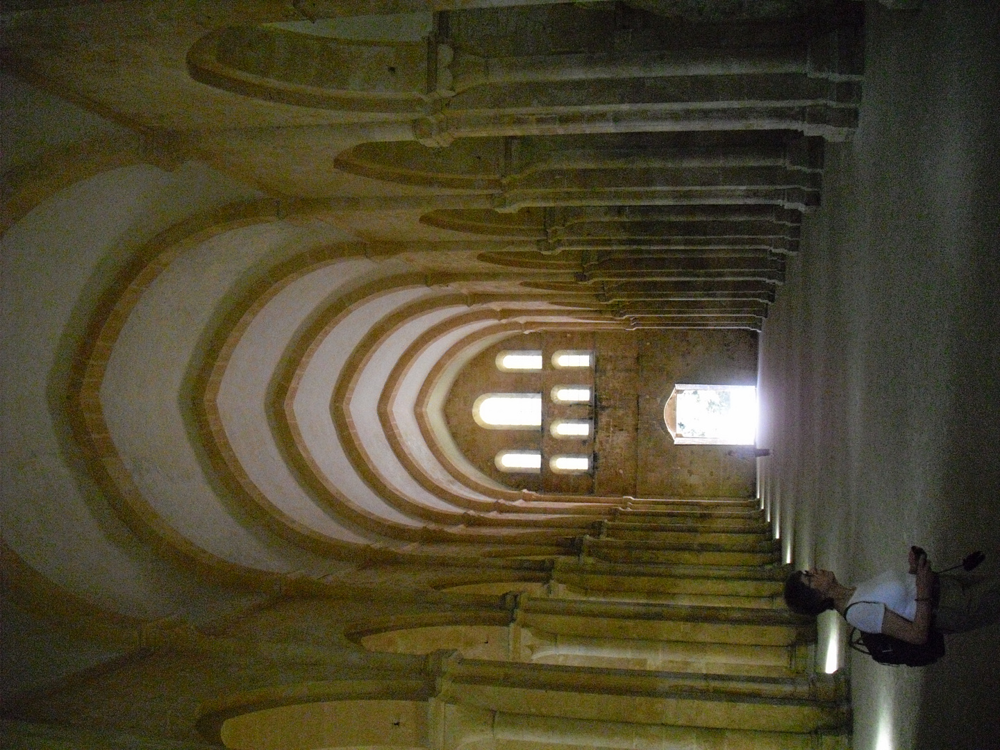 Fontenay, Abteikirche innen