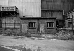 Footway along the Sambre River to Marchienne au Pont - 04