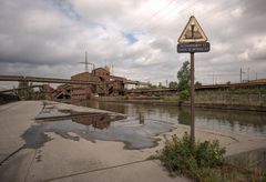 Footway along the Sambre River to Marchienne au Pont - 15