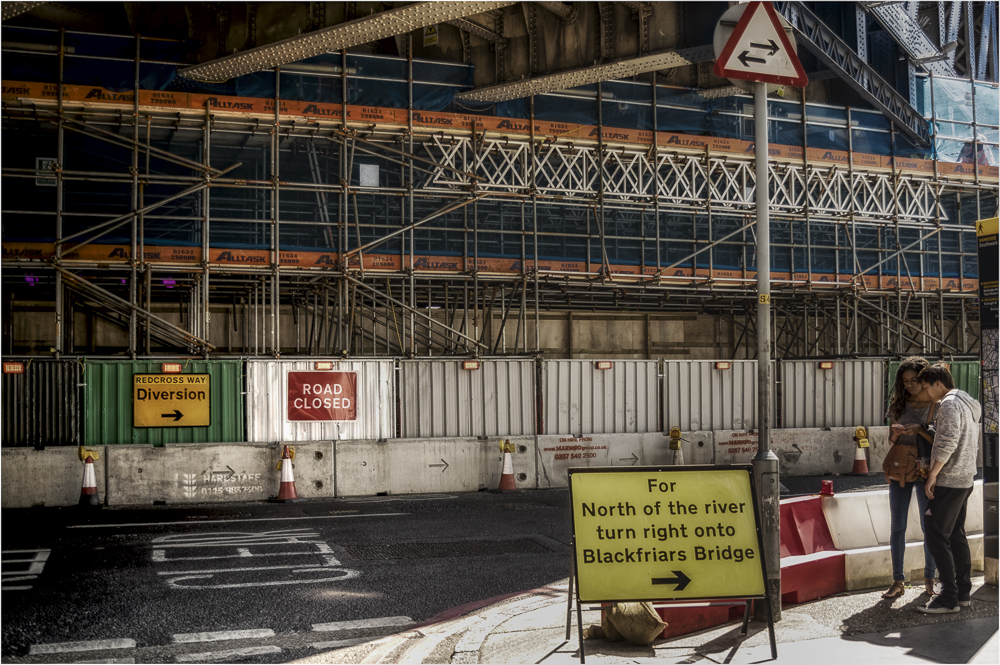 For North of the river turn right onto Blackfriars Bridge