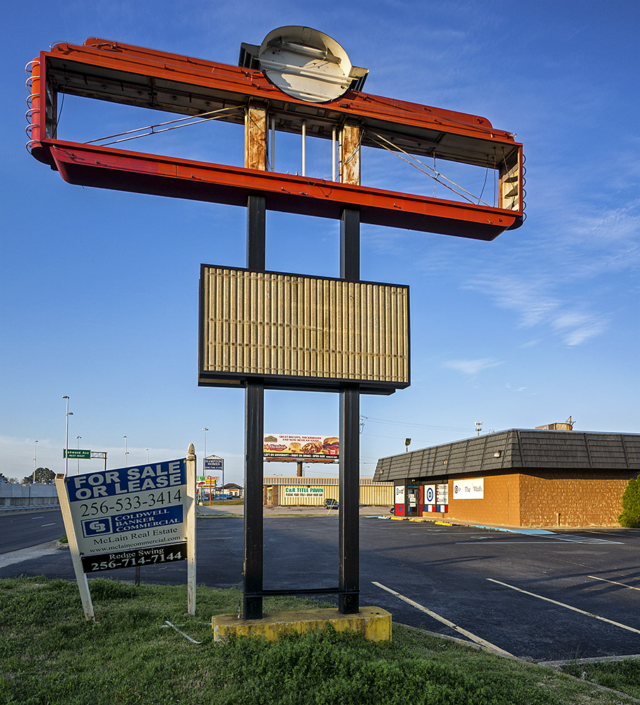 For Rent or Sale: Democratic Party Headquarters