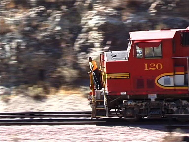 "For what is this man looking?!", engineer on a EMD GP60M Santa Fe ATSF#120