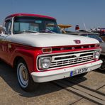 Ford 100 Pickup