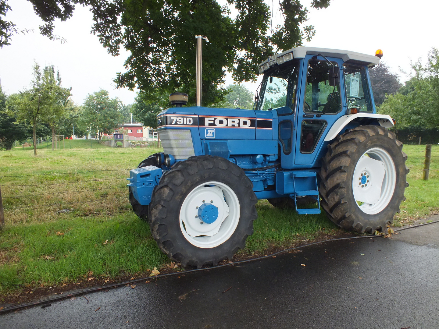 Ford Allrad-Schlepper