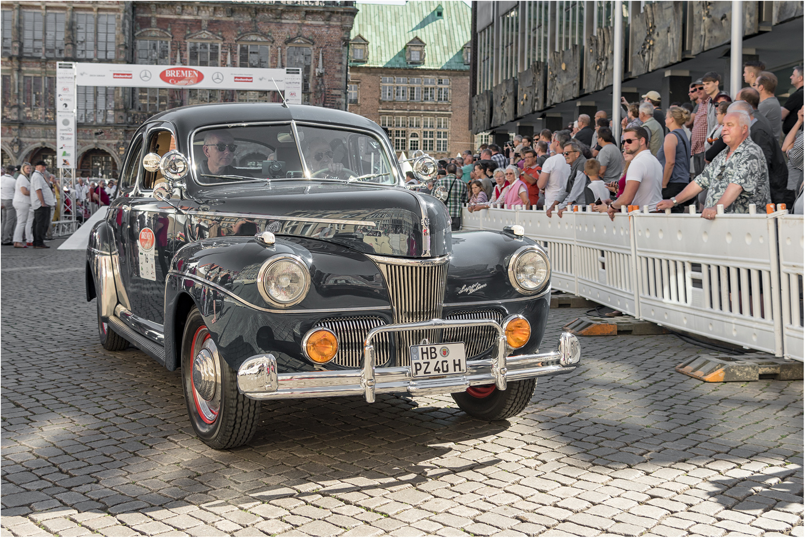 Ford Coupè de Luxe Opera V8, Baujahr 1941