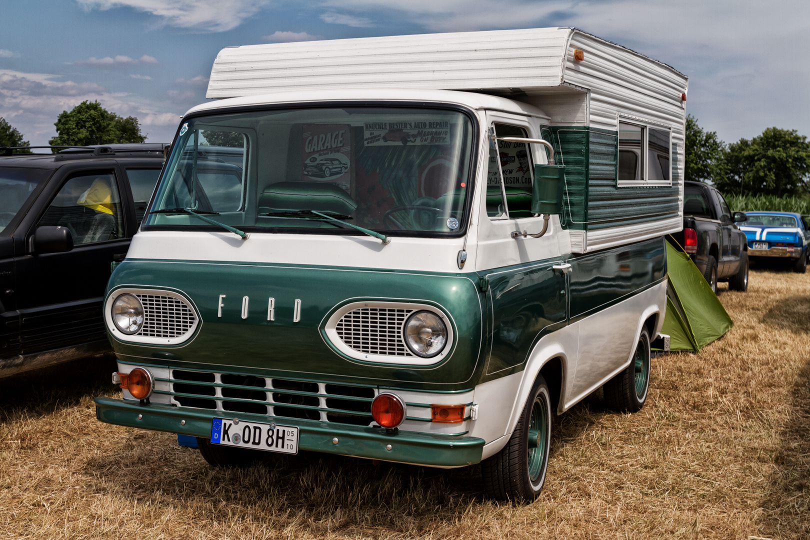 Ford Econoline E100