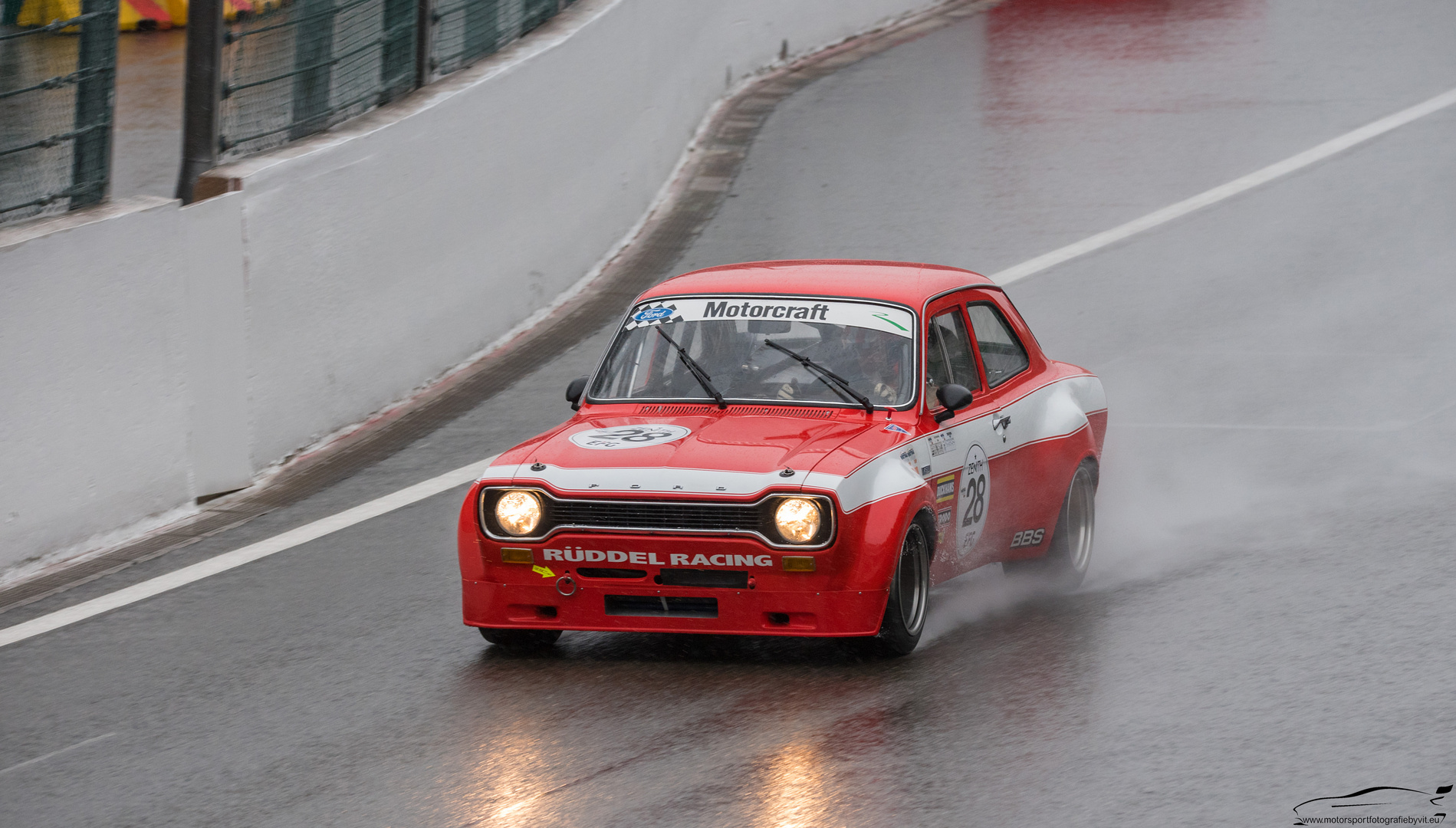 Ford Escort in Track Racing Part 9