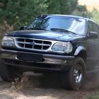 Ford Explorer -02-