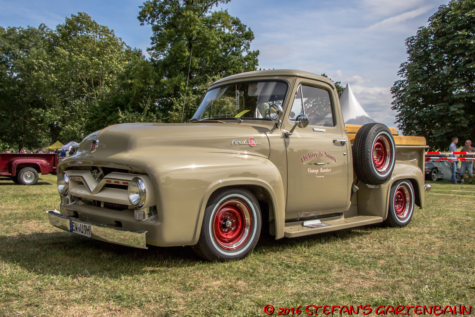 Ford F-100