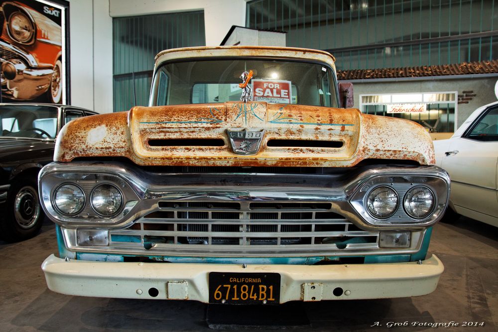 Ford F 100