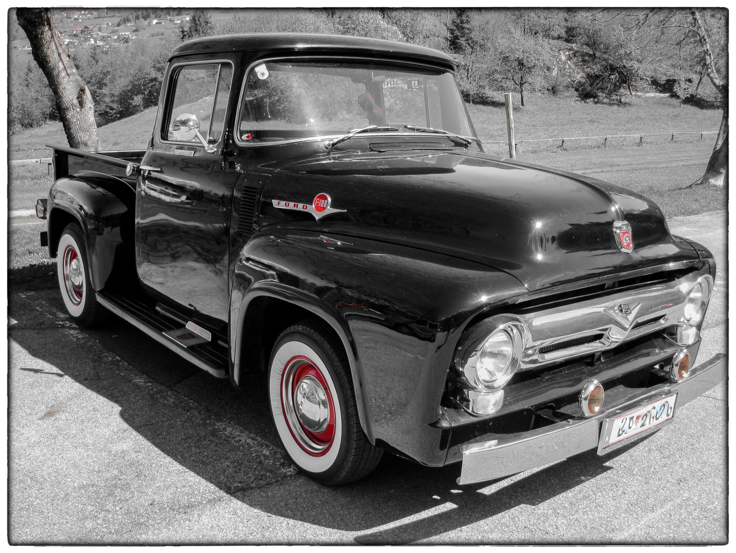  ° Ford F-100 °