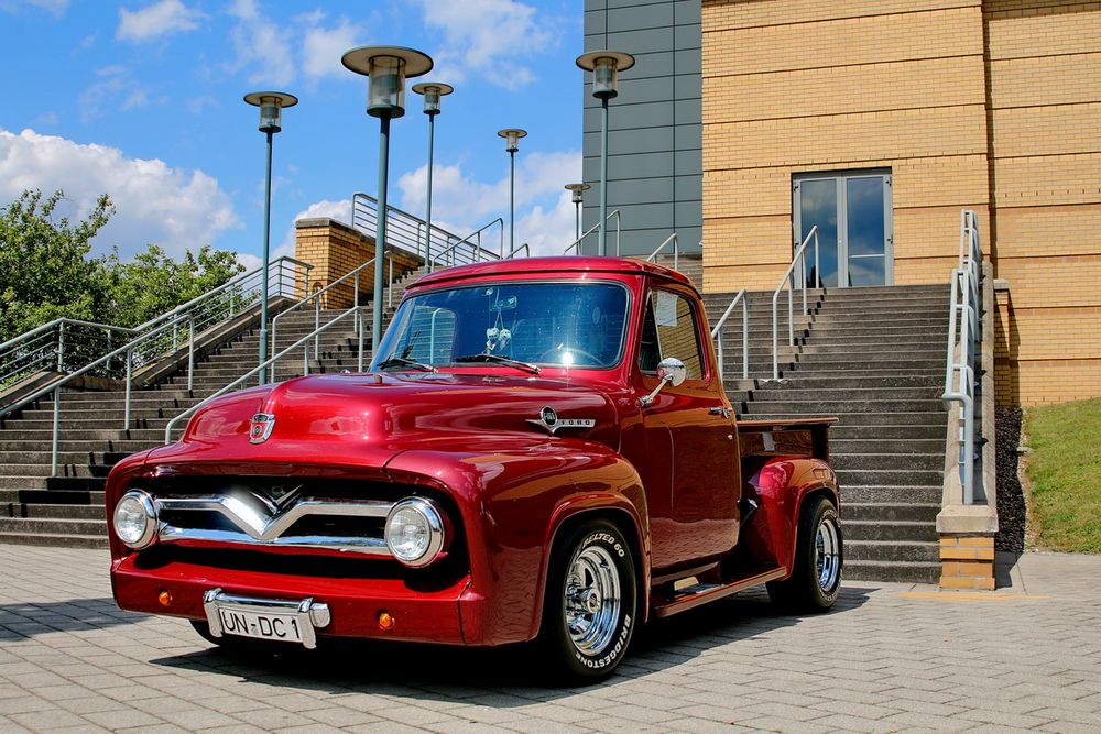 Ford F100