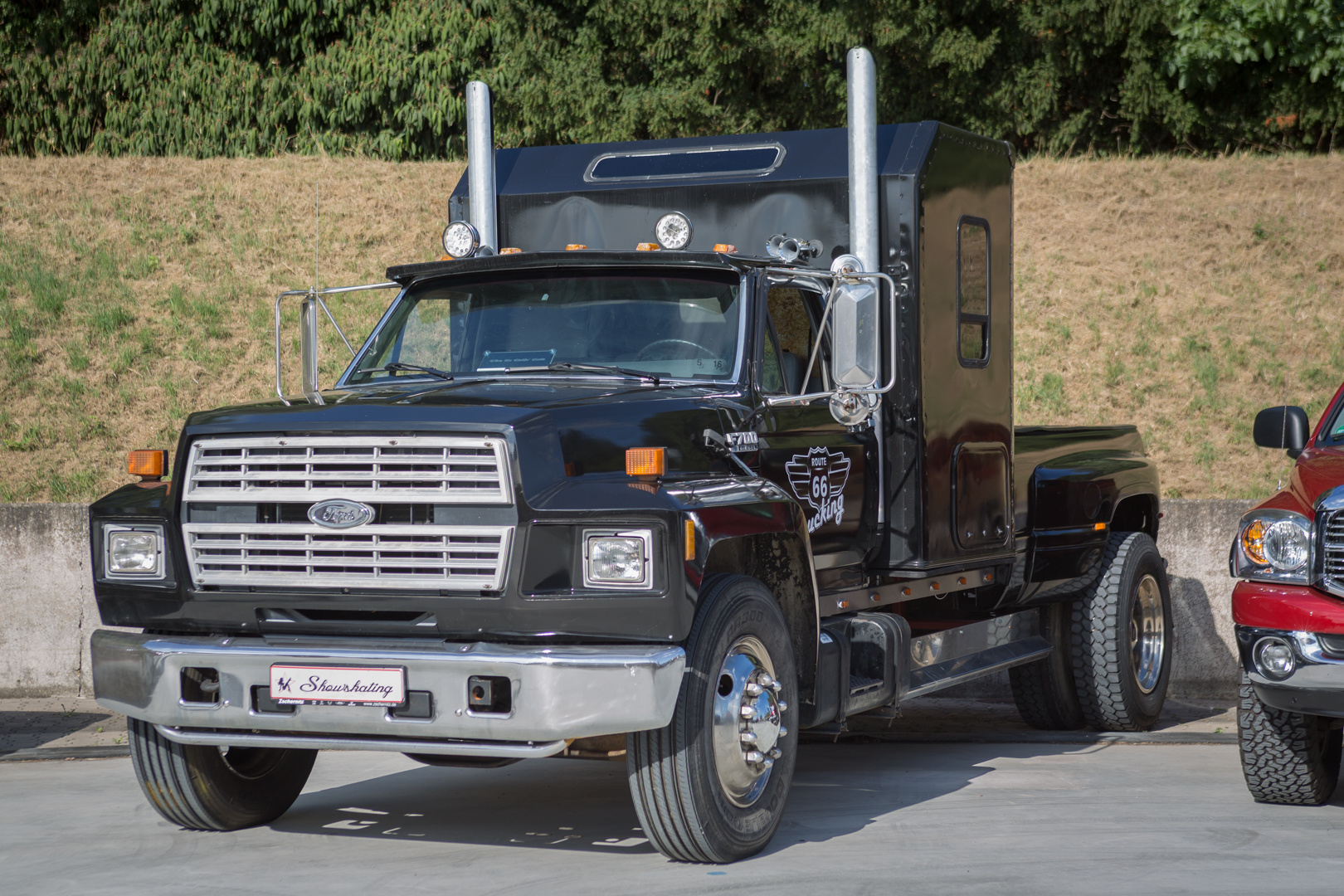 Ford F700