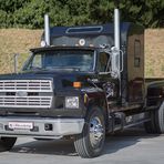 Ford F700