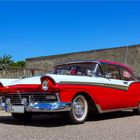 Ford Fairlane – dream in red (I)