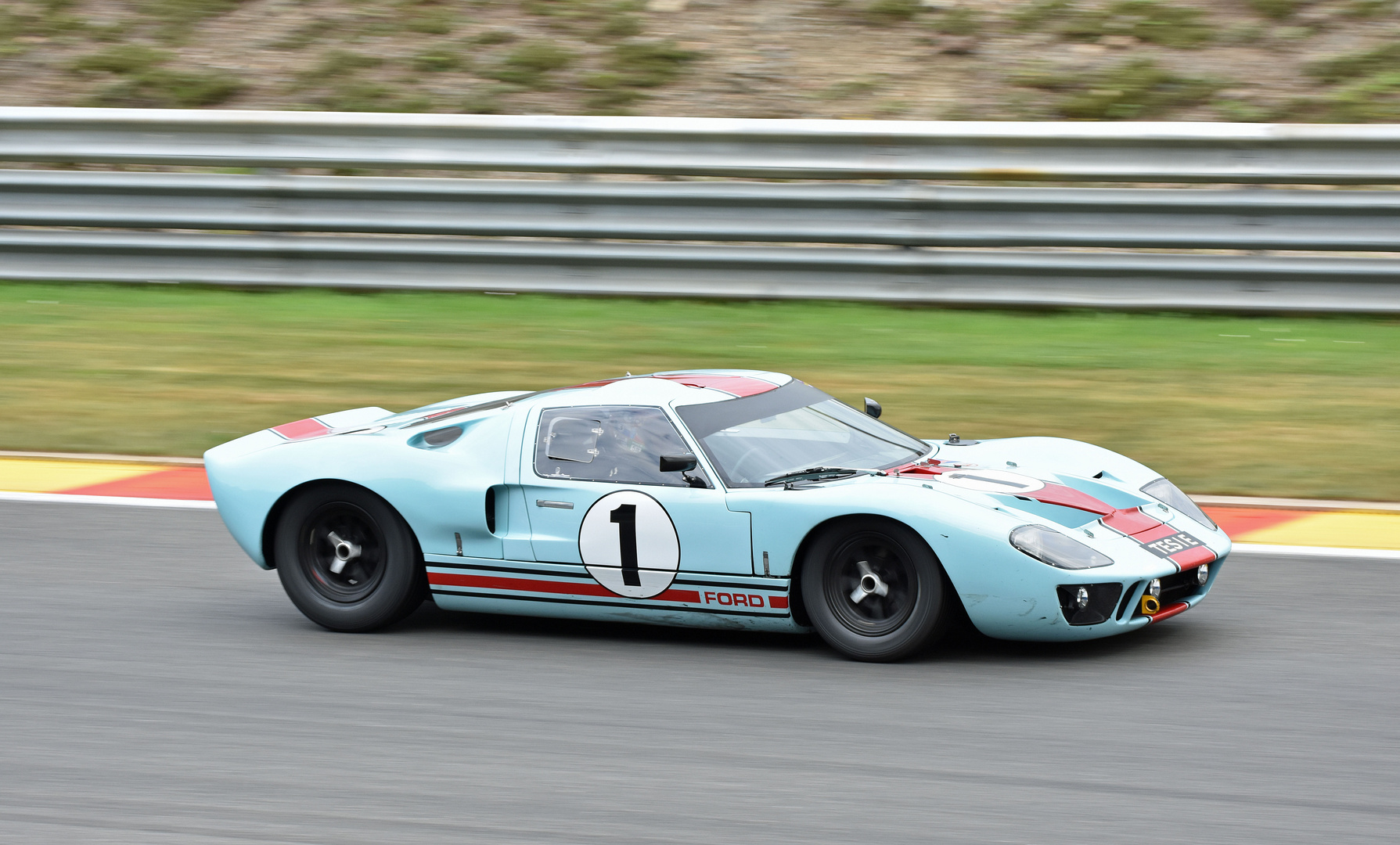 Ford GT 40 