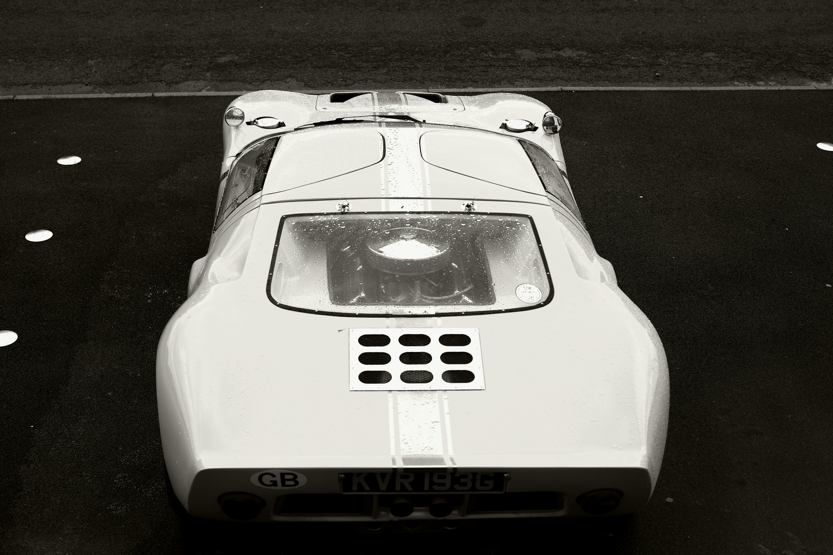 FORD GT 40