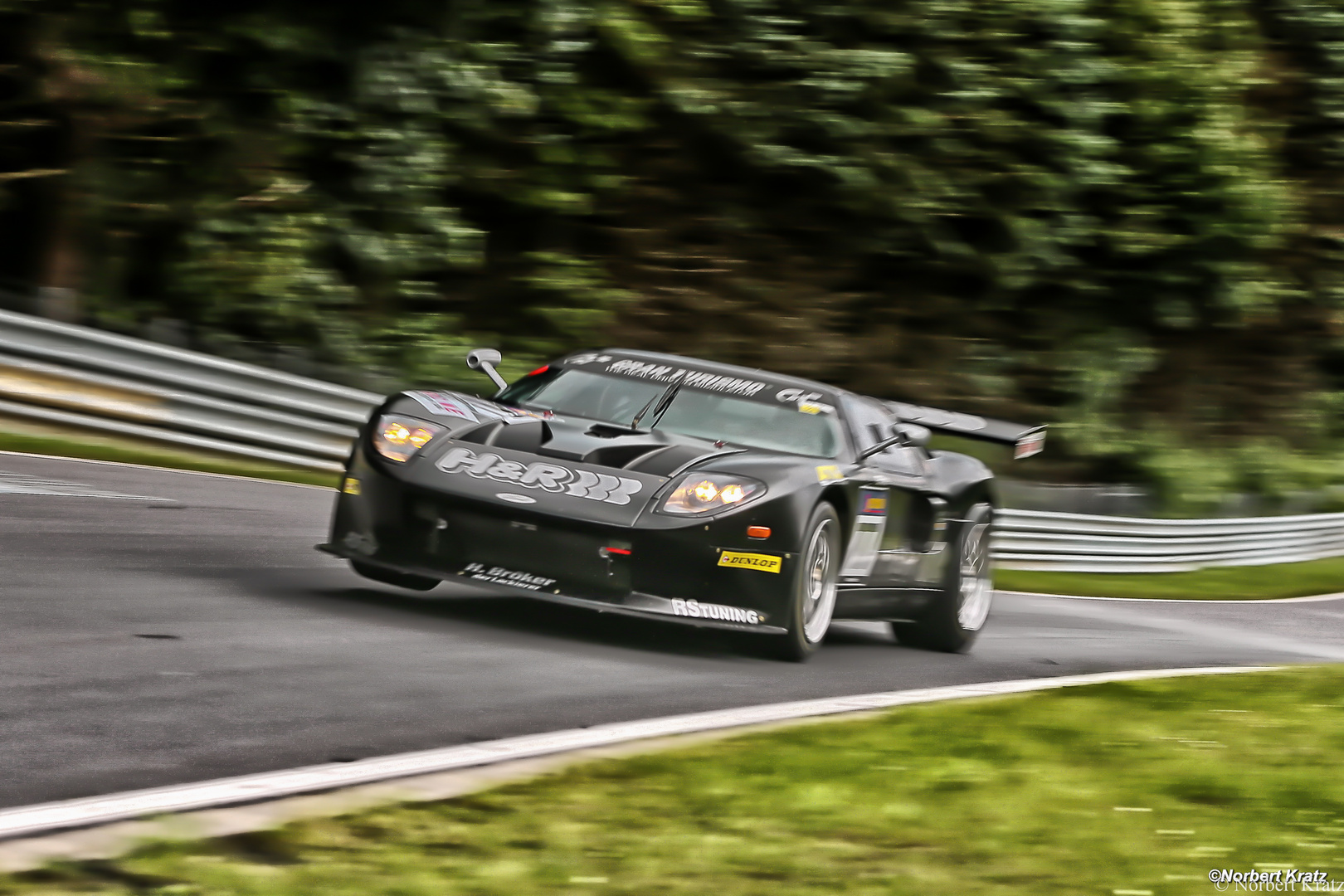 Ford GT s p.e.e e d