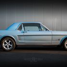 Ford Mustang 2