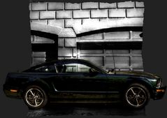 - Ford Mustang Bullitt -