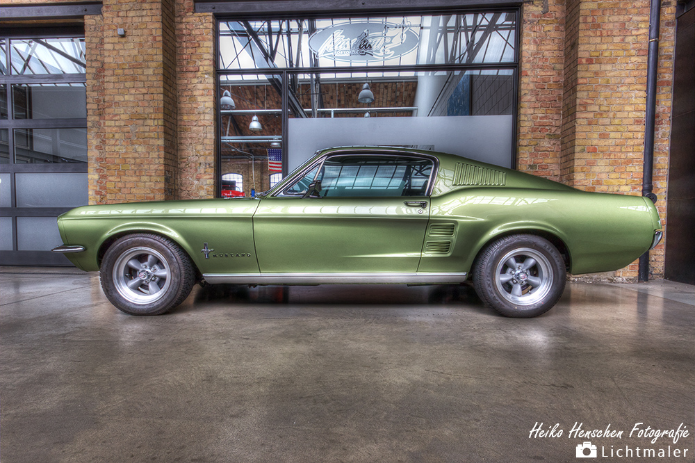 Ford Mustang Fastback