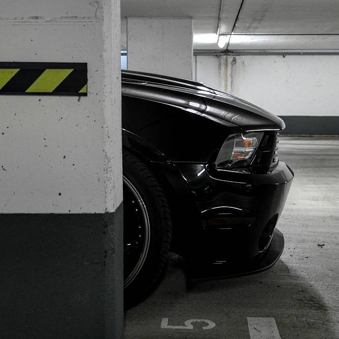Ford Mustang Garage Foto Bild Sexy Shooting Auto Bilder Auf Fotocommunity