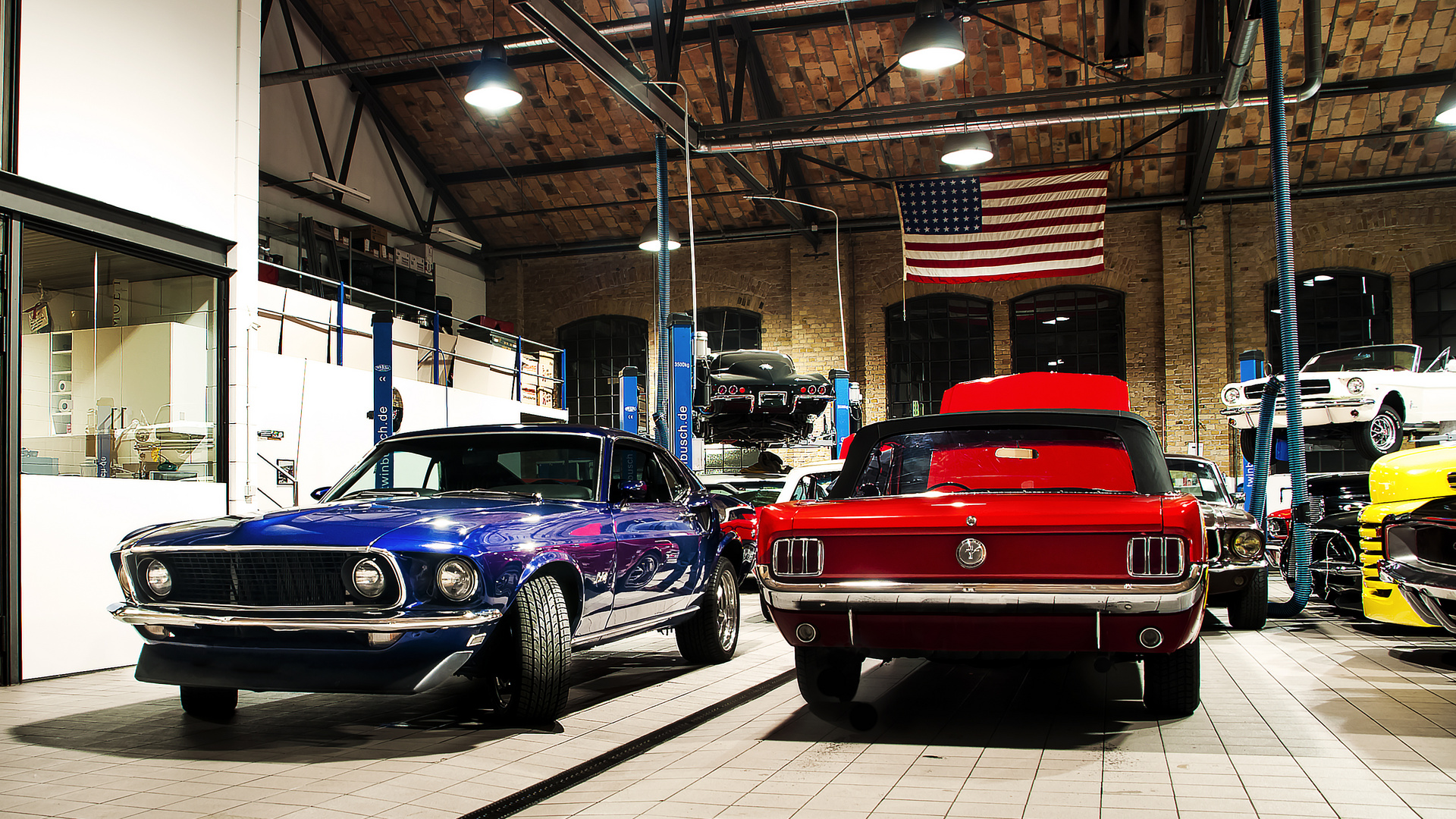 Ford MUSTANG Garage // Classic Remise Berlin