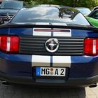 Ford MUSTANG mit Spiegelung