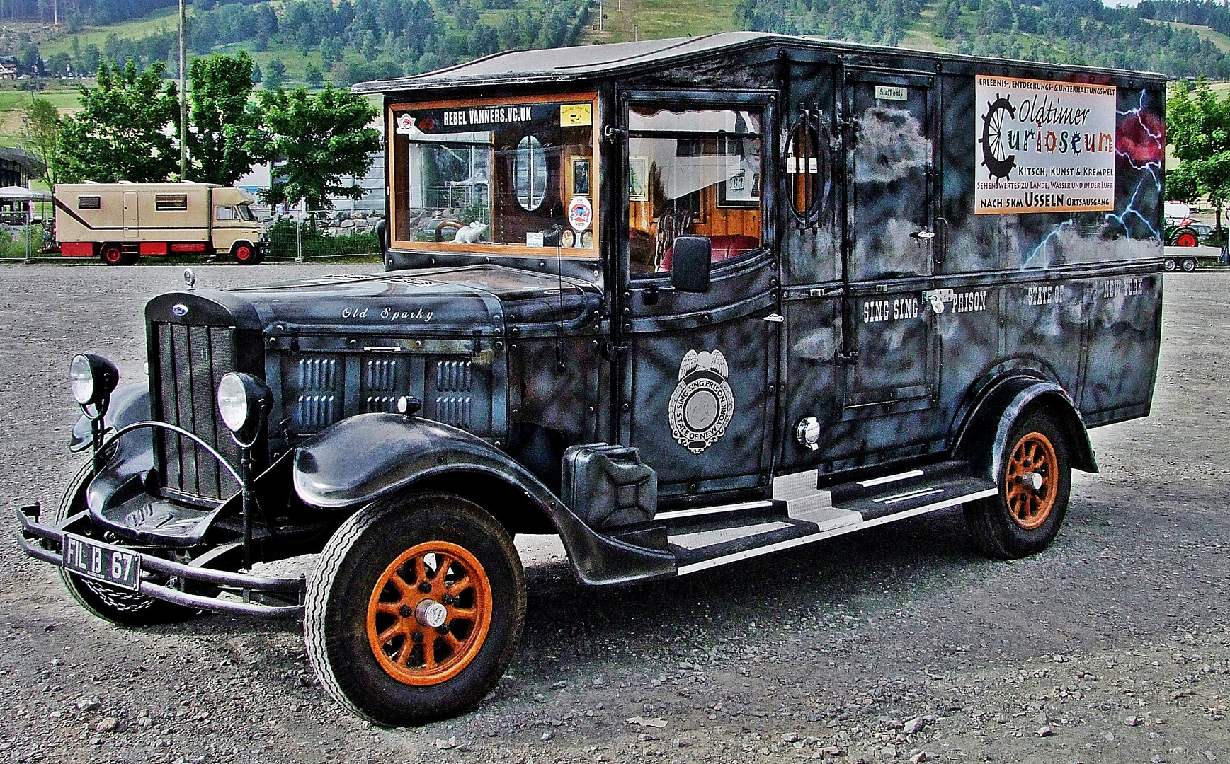 Ford - Prisoner Transporter