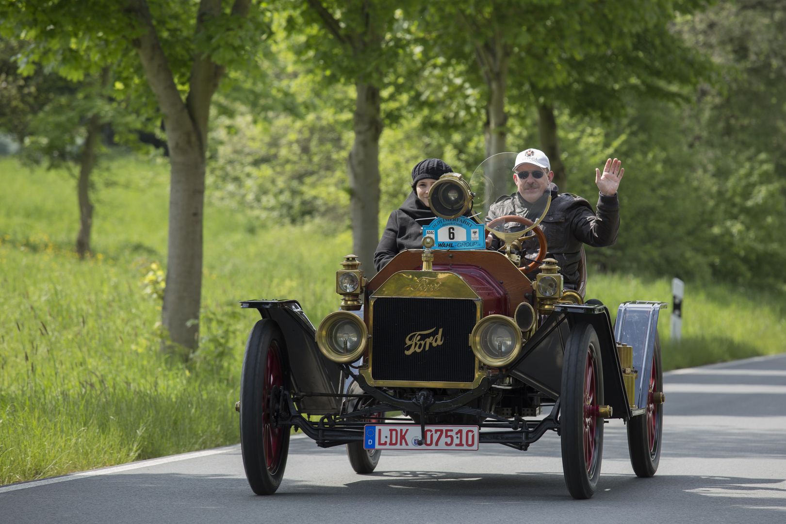 Ford T Speedster in Fahrt