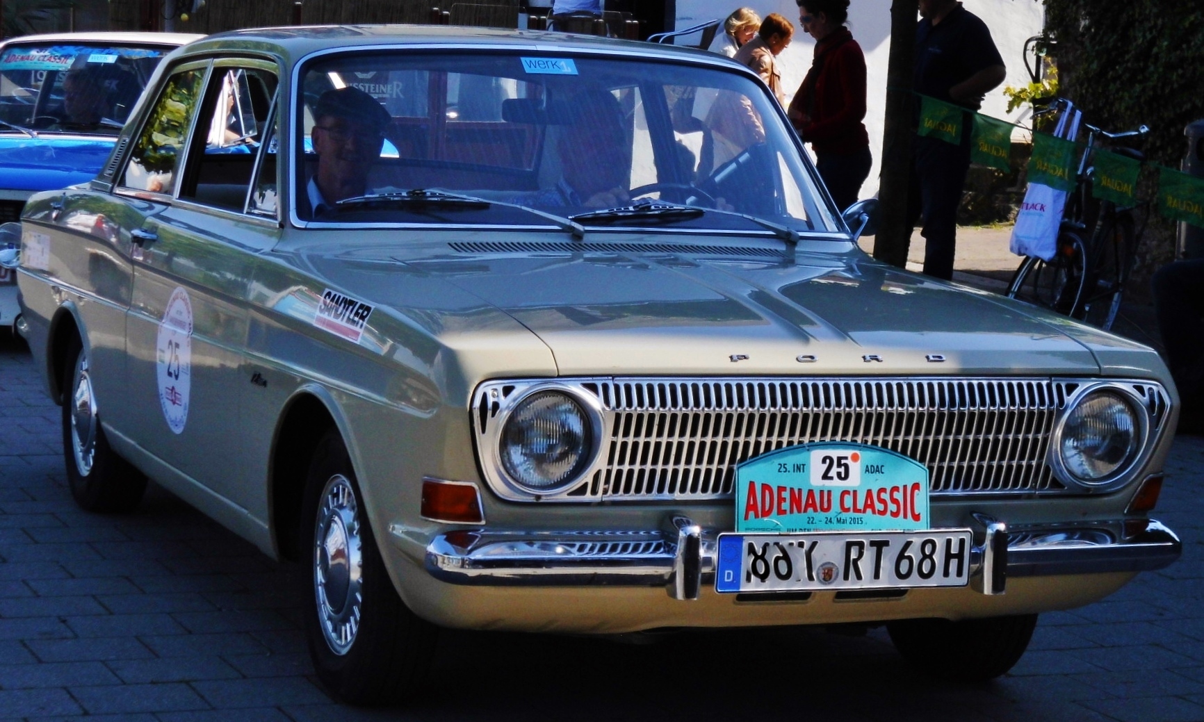 Ford Taunus 12M