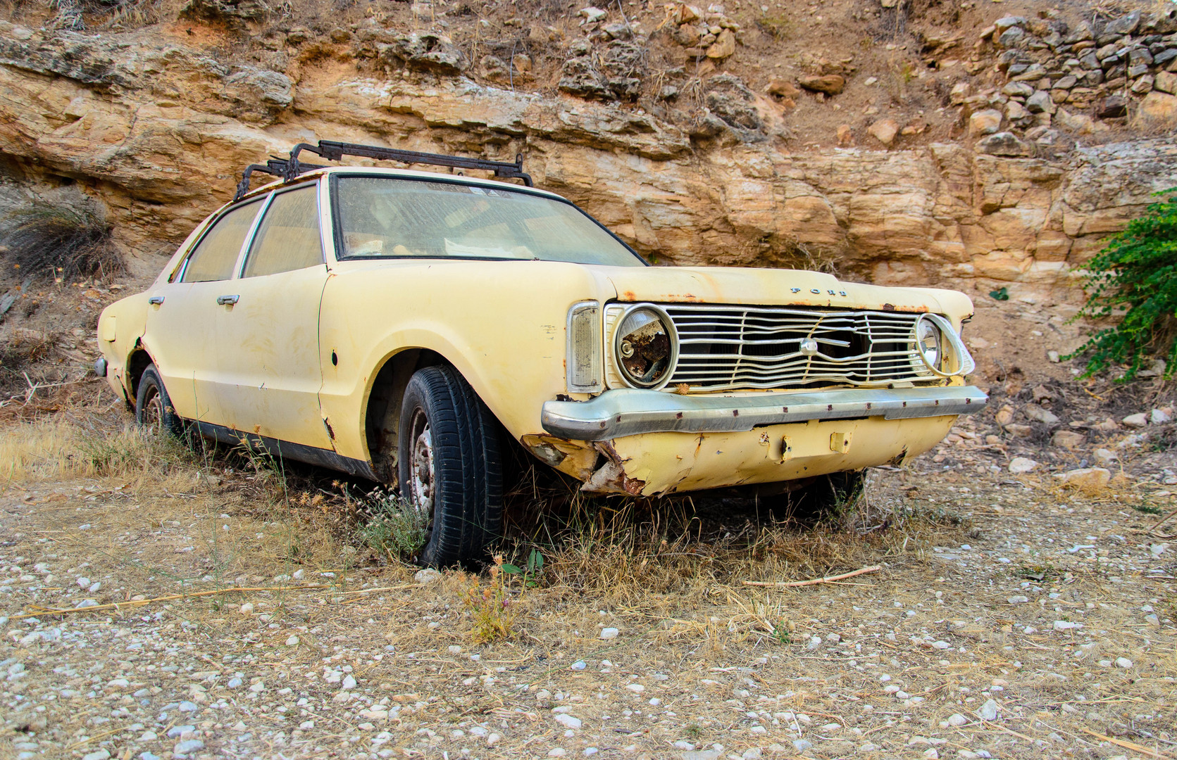 Ford Taunus wie einst(nicht gebraucht und abgestellt)