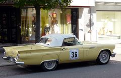 Ford Thunderbird