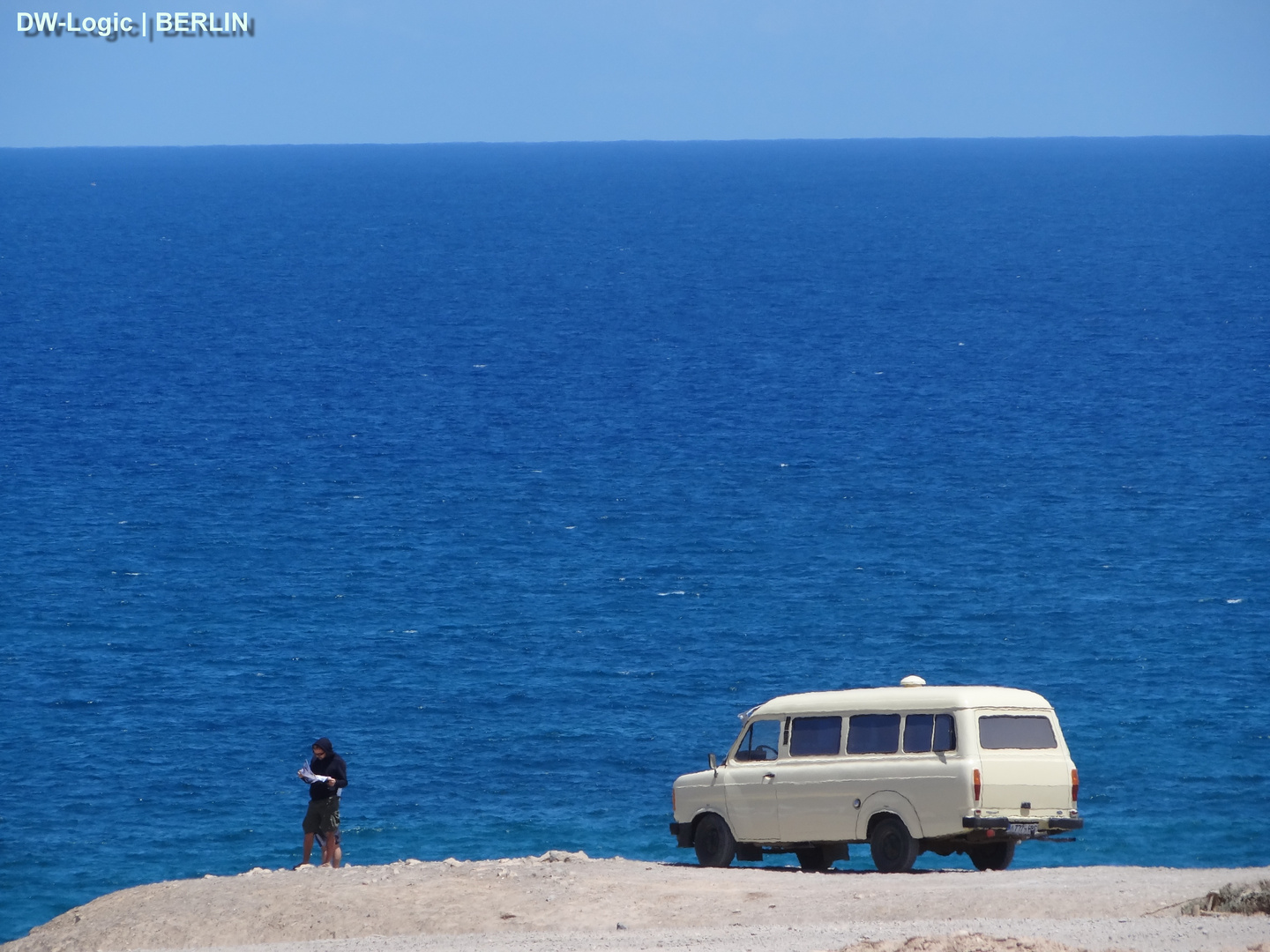 Ford Transit am Strand