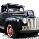 Ford V8 Pickup