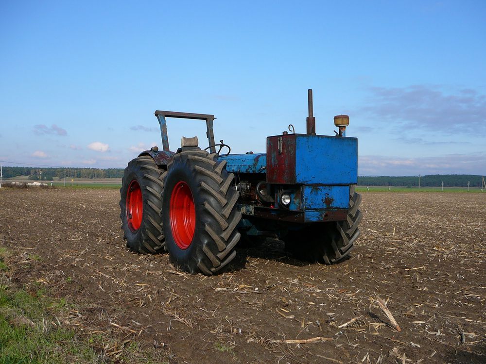 Fordson County Super-6