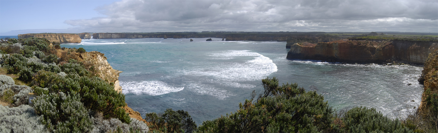 Formationen und Bucht westlich von Port Campbell