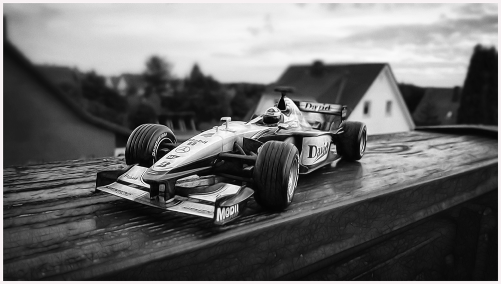 Formel 1 Modellfahrzeug Coulthard
