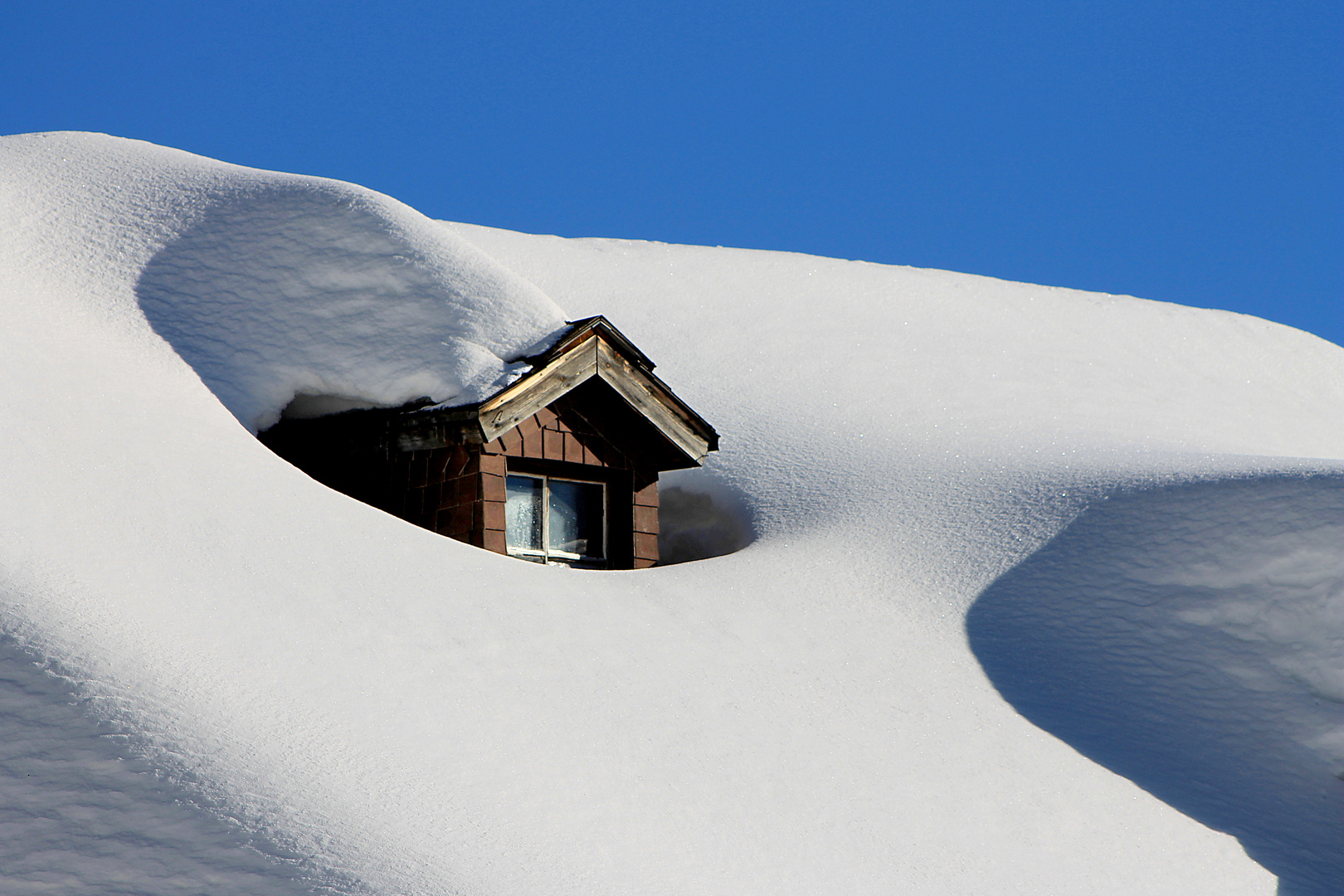 Formen im Schnee