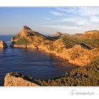 FORMENTOR IM ABENDLICHT