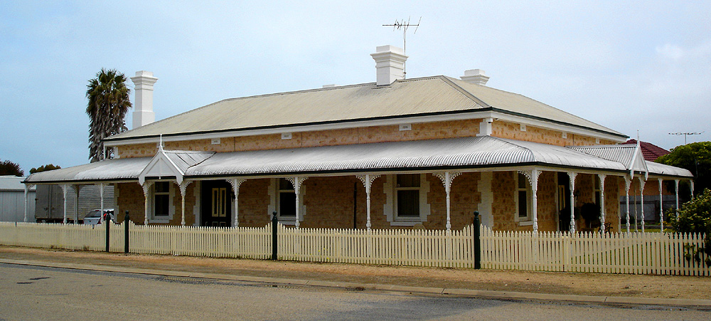 Formerly Doctor´s Residence