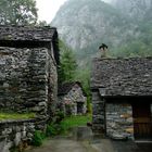 Foroglio im Regen / Valle Bavona / Tessin