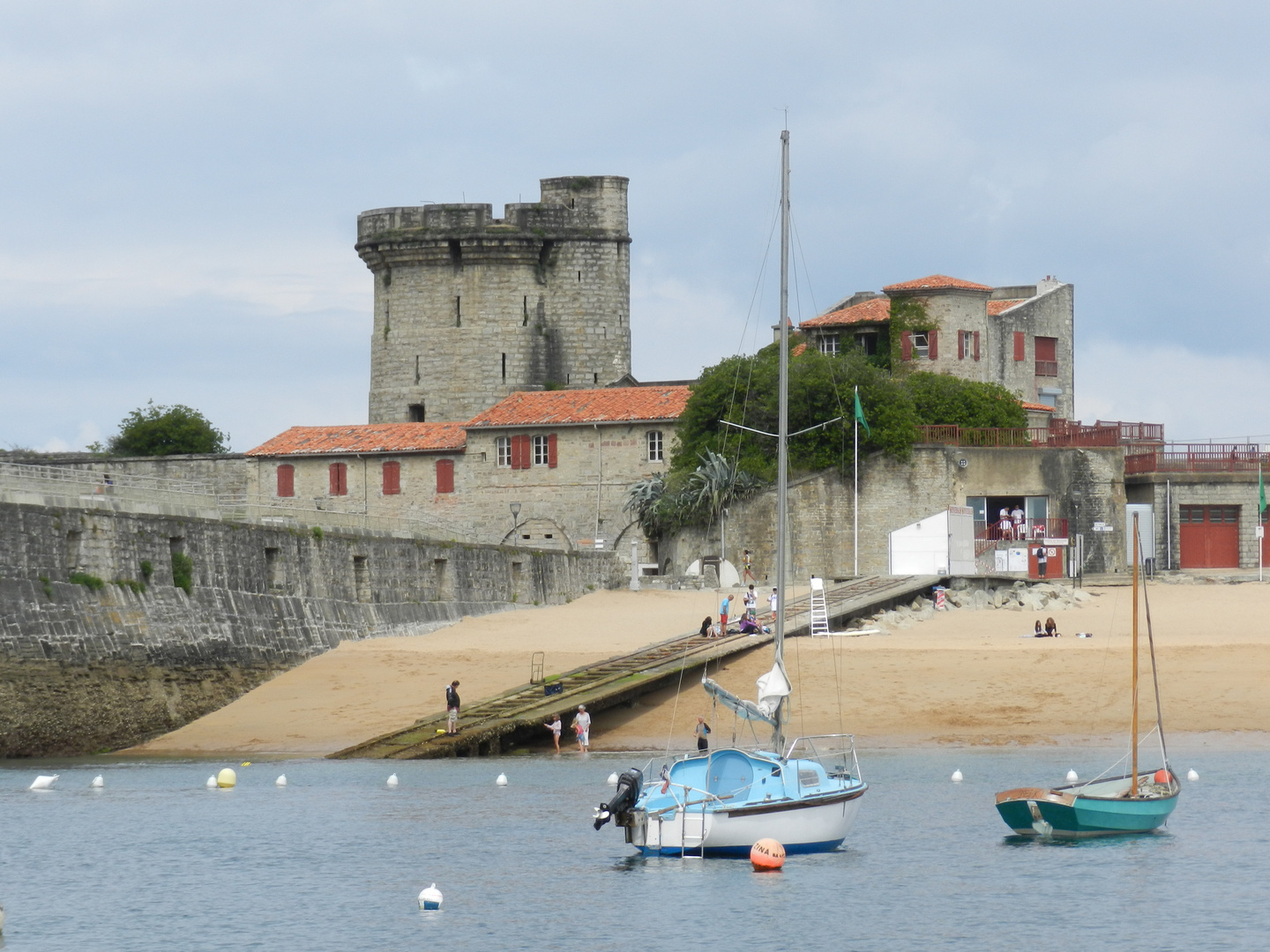 fort de socoa près de ciboure, le pays basque..........