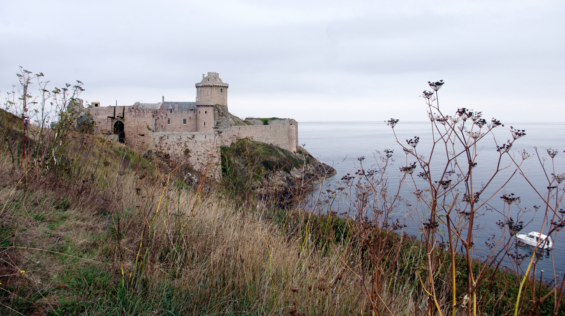 Fort Lalatte, Bretagne